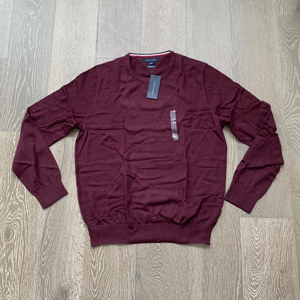 Tommy Hilfiger crewneck sweater